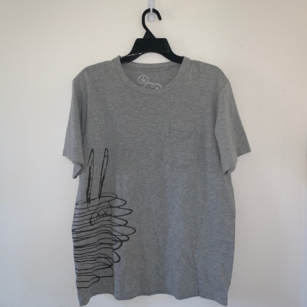 Uniqlo Kaws x Peanuts Medium Grey Pocket T-Shirt